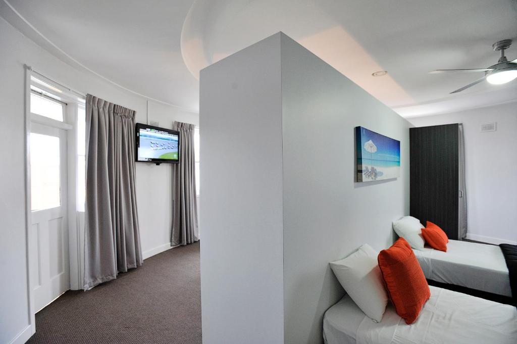 The Lakes Hotel Entrance Zimmer foto